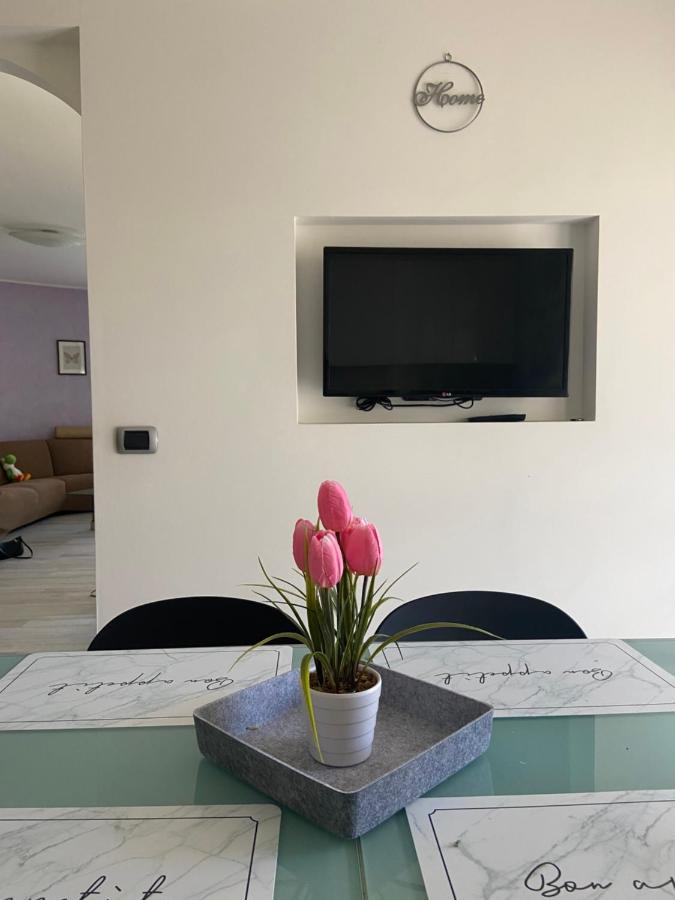 Caserma Guelfa - Casa Vacanza Chiarina San Benedetto del Tronto Eksteriør billede