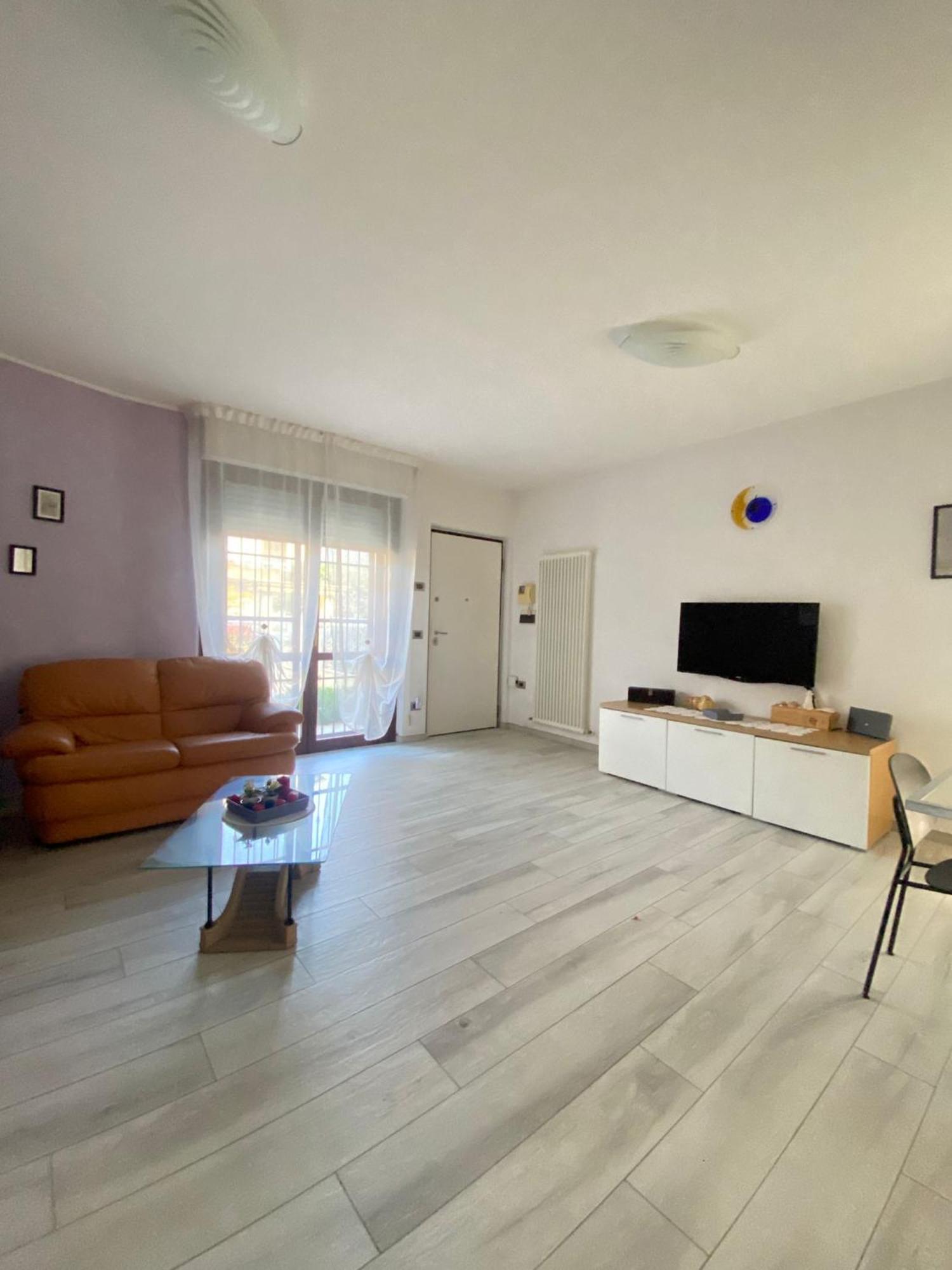 Caserma Guelfa - Casa Vacanza Chiarina San Benedetto del Tronto Eksteriør billede