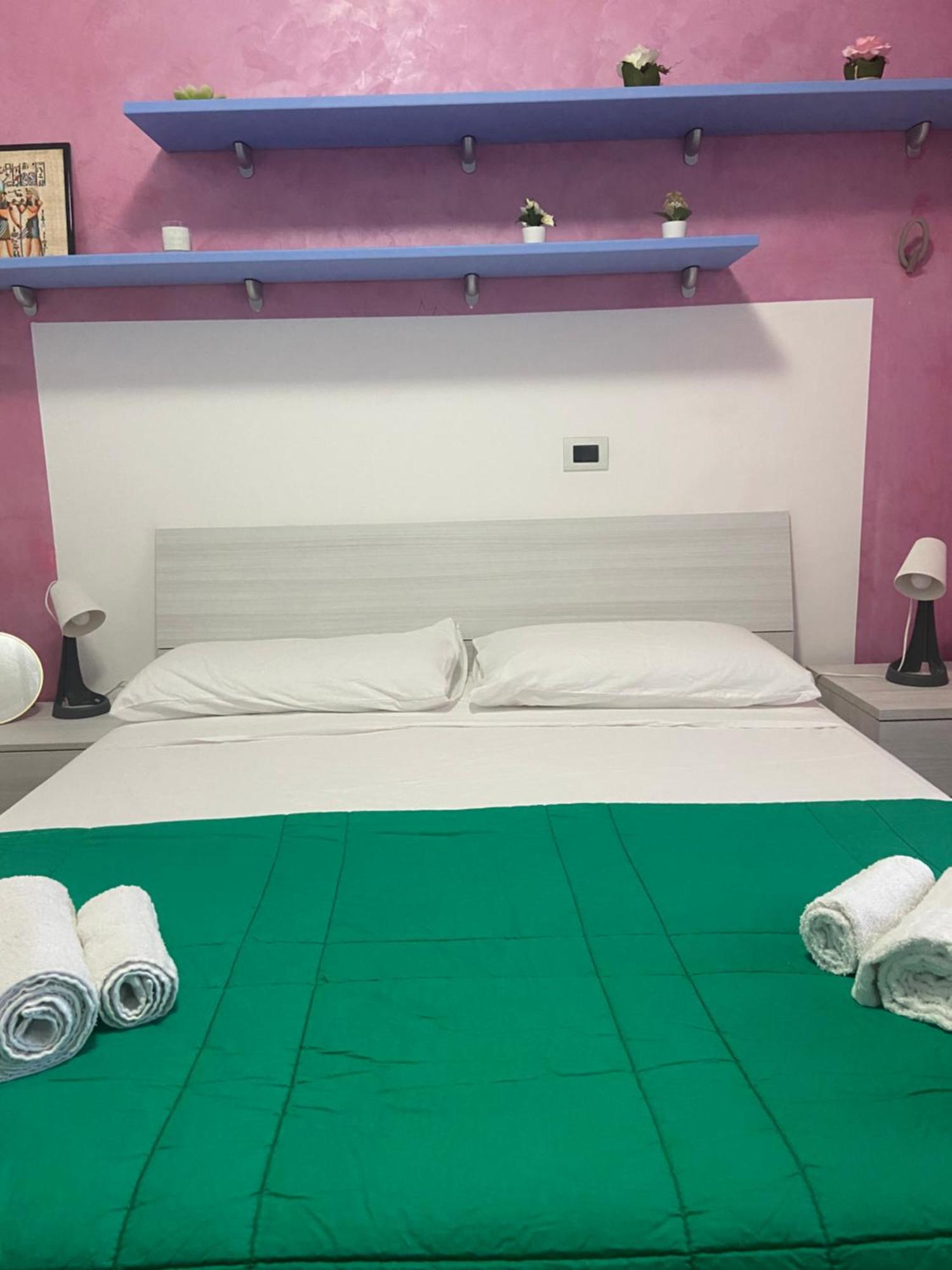 Caserma Guelfa - Casa Vacanza Chiarina San Benedetto del Tronto Eksteriør billede